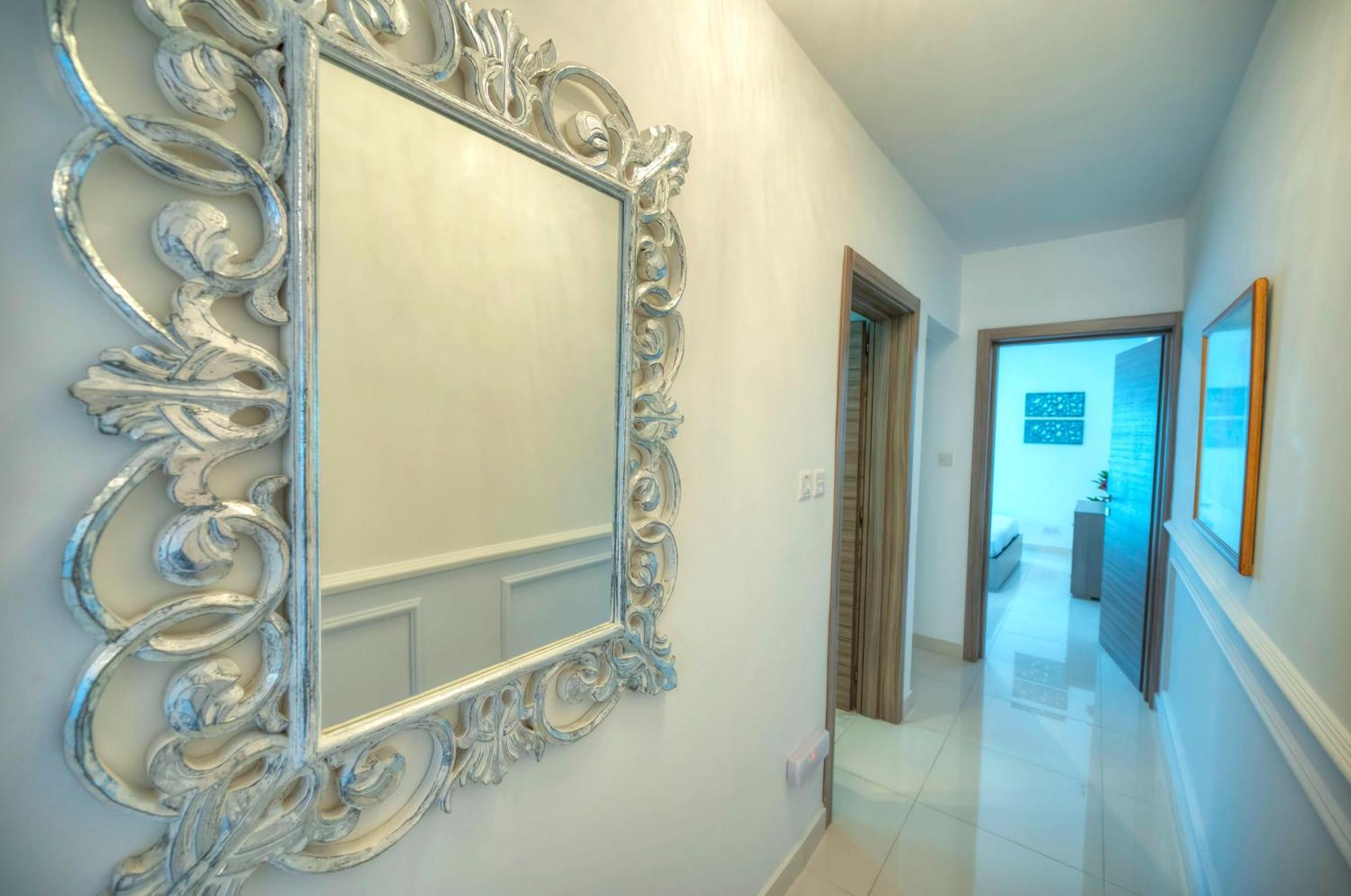 Modern, Large 3Bedroom, Spectacular Views Goslm-9 Sliema Exterior foto